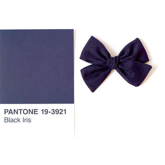 Classic Mini // Black Iris