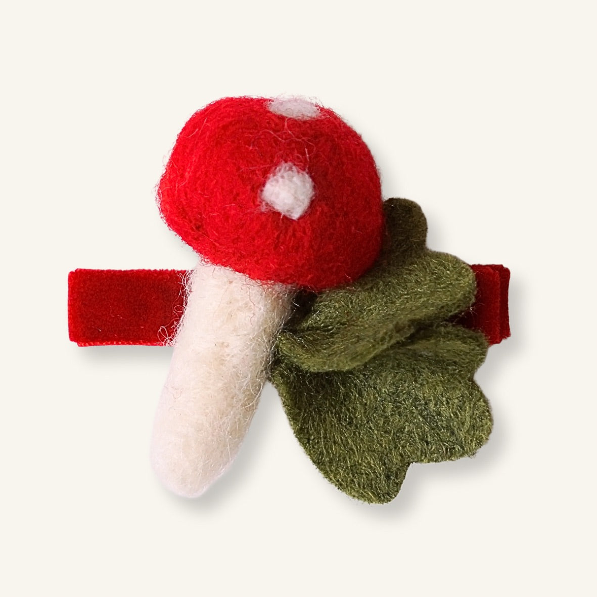 Hairclip // Mushroom