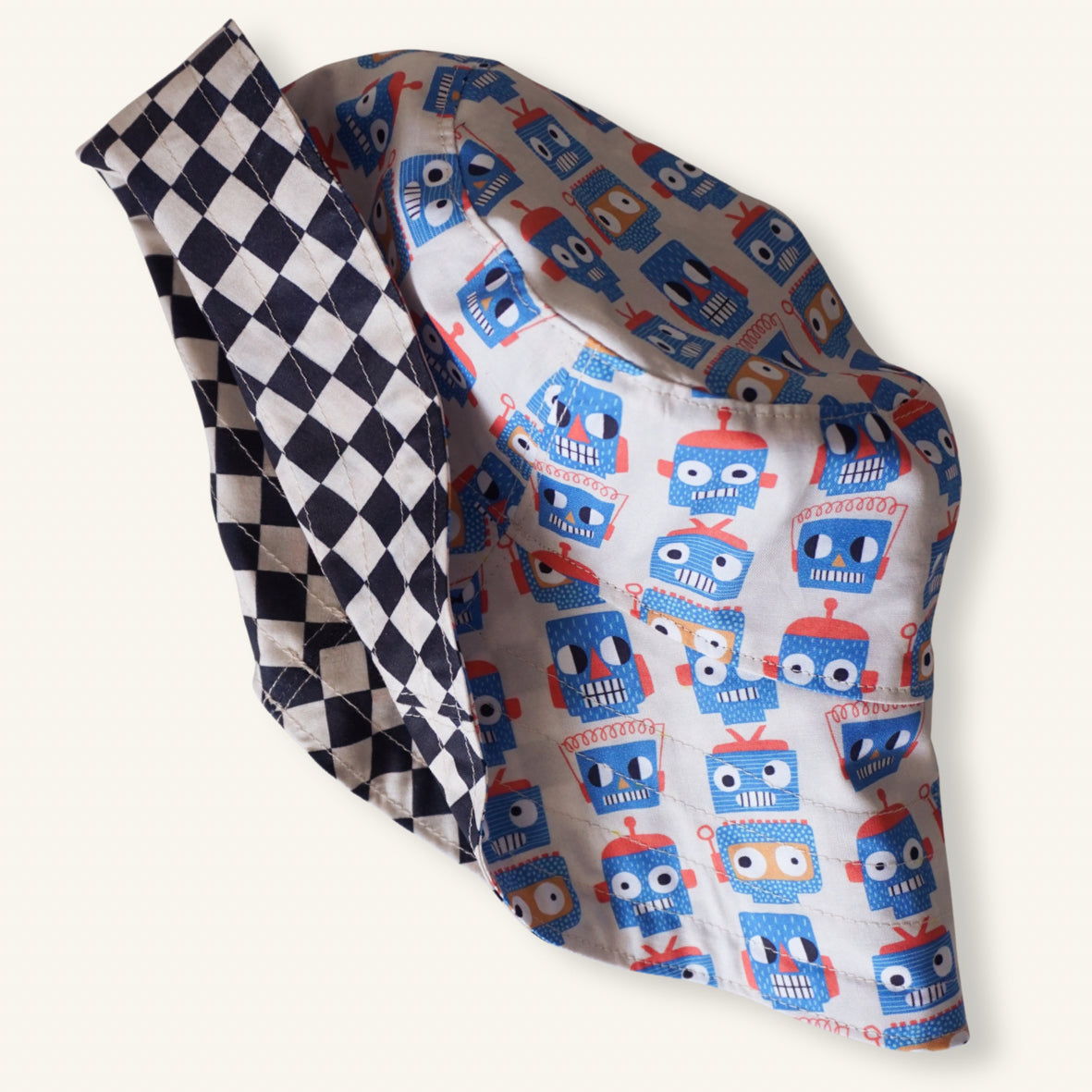 Sun Hat // Robots