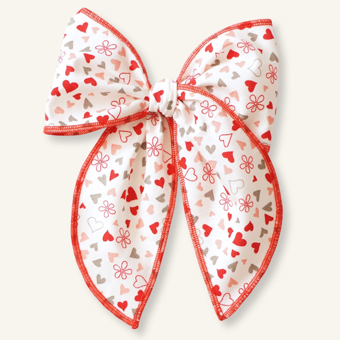 Marie // Mini Red Hearts