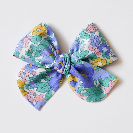 Classic // Cosmo Liberty