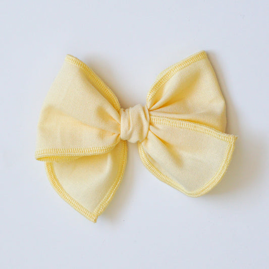 Baby Bow // Baby Yellow
