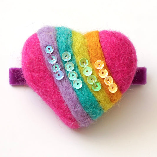 Hairclip // Rainbow Heart