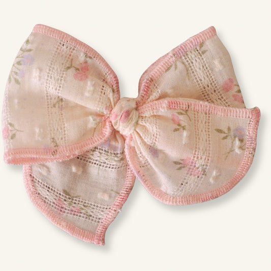 Baby Bow // Cottage Core