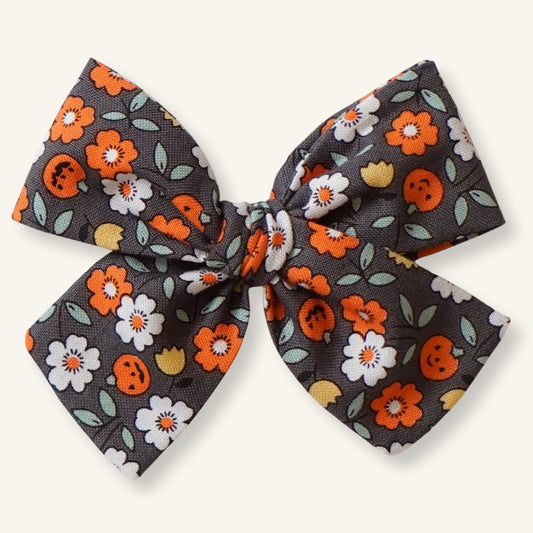 Classic Mini // Pumpkin Blossoms