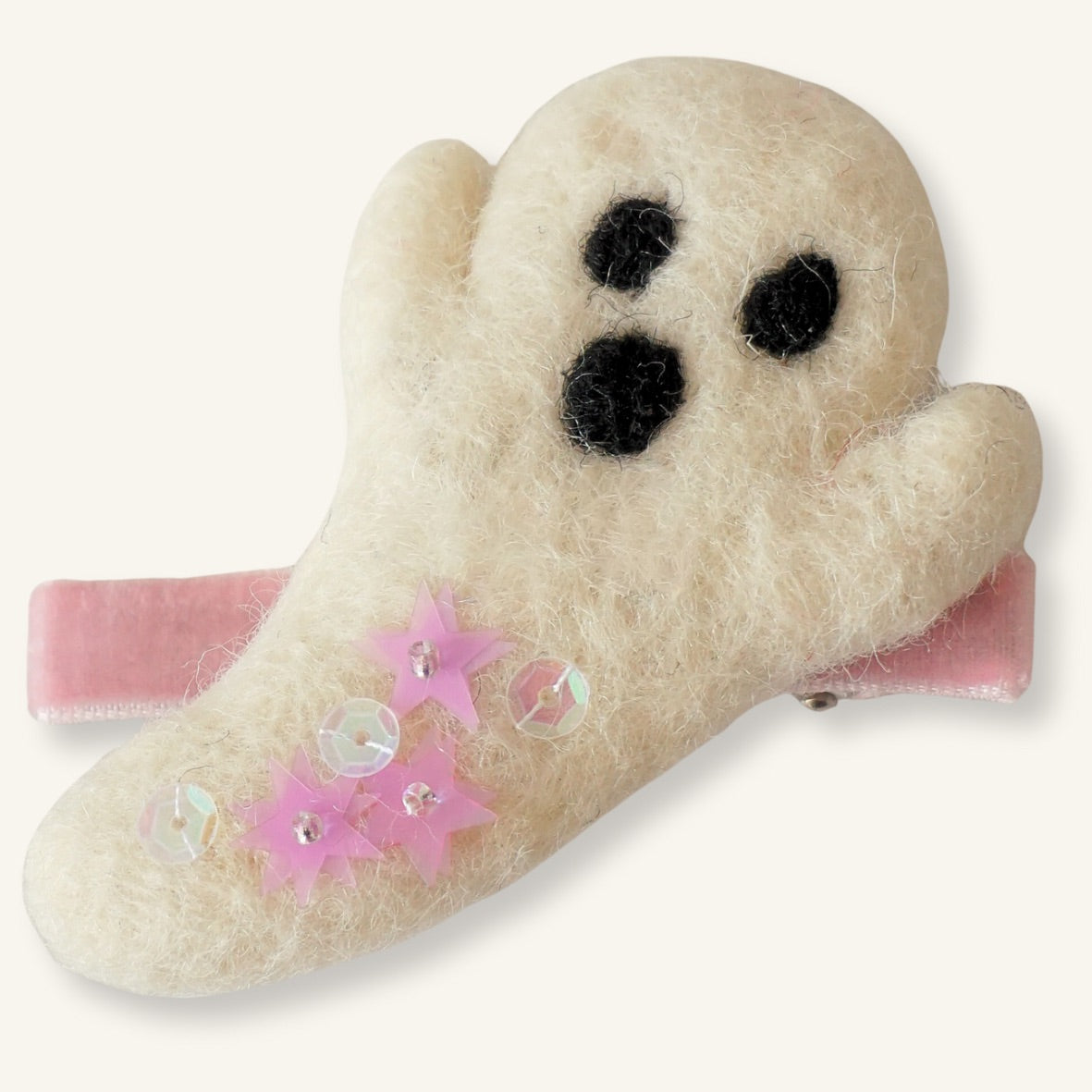 Hairclip // Boo